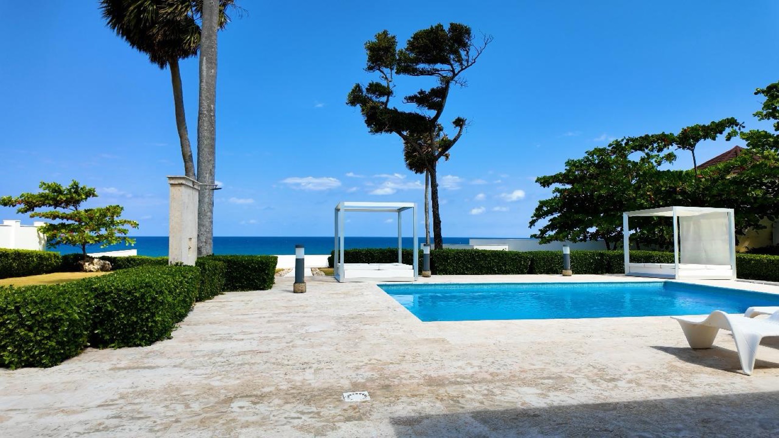 Dominican Republic poolside property setting